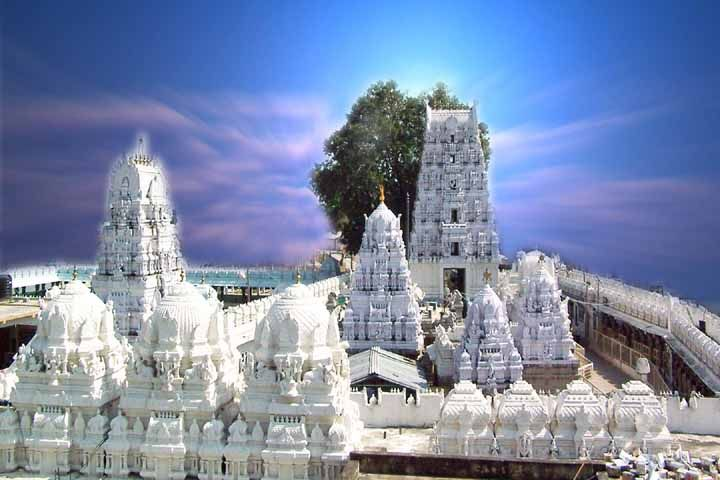 Hyderabad to Vemulawada timings